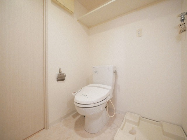 セレニテ難波西のトイレ|イメージとして同マンション他部屋を表示しています