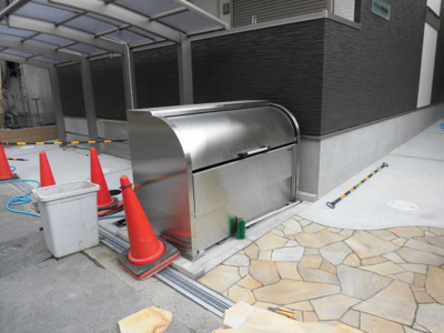 【その他共用部分】 | フジパレス淡路２番館 | 専用のゴミ置き場も設置されています