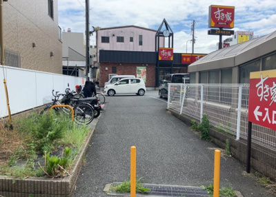 【展望】 | グランパーク京王橋本 | 眺望の良さを楽しめるダイニングキッチンで家族団らんの時間を過ごしてはいかがでしょうか。バルコニーから見える景色を家族で眺める時間は、時間が経つのを忘れてしまいそうですね。是非、現地を見に行きましょう！