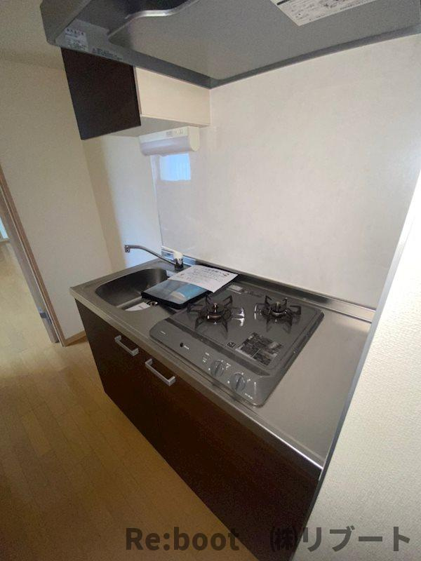 レオ四拾八番館のキッチン