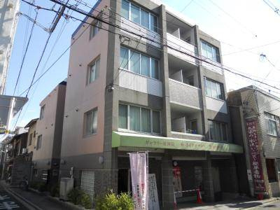 アネシス東洞院の外観