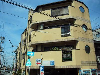 スパッションＭ&Ｊの外観