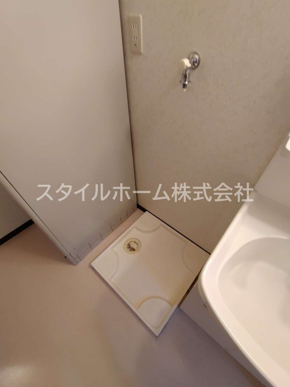 アトランティス四ツ谷の洗面所