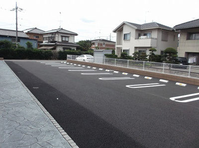 【駐車場】 | ネオ・コンフォルト