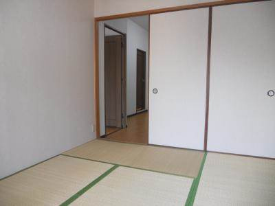 メロディハイム松原の子供部屋|和室