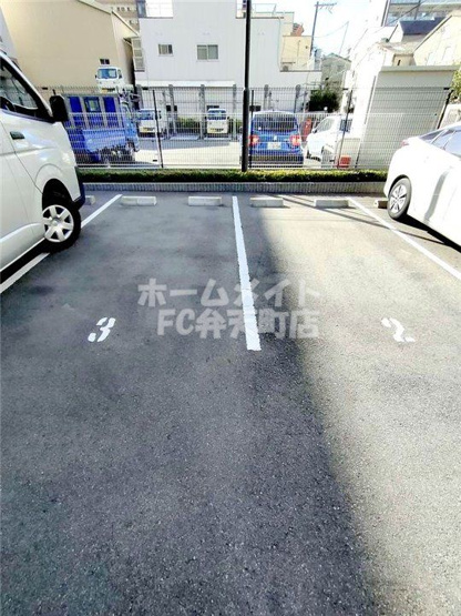 【駐車場】 | エステムコート難波WEST-SIDE Vアジュール