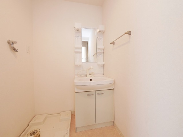 大阪市浪速区幸町３丁目の賃貸マンションの洗面所