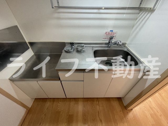 メゾンラフィネのキッチン|きれいなキッチンです