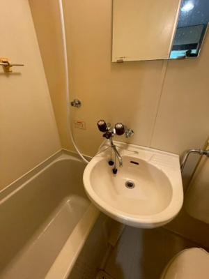 【洗面所】 | Four Season