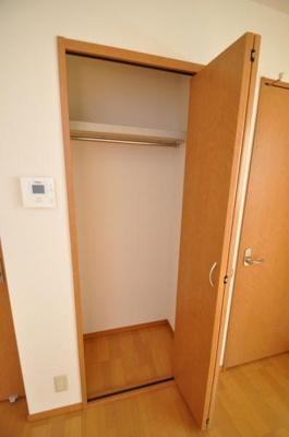 【収納】 | ベネフィスタウン箱崎東Ⅰ | 別号室の写真になります。現況優先。