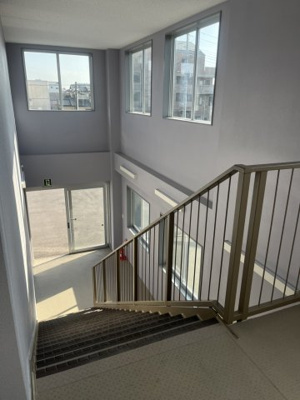 【エントランス】 | 末広マコトプラザ