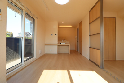 【居間・リビング】 | ロイヤルガーデンソラーナ