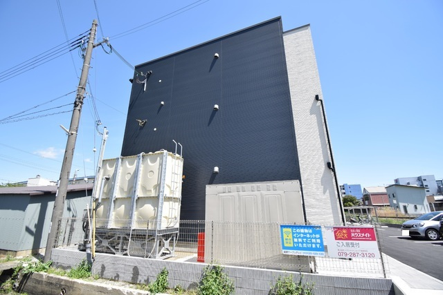 MISTRAL西延末Ⅰのエントランス