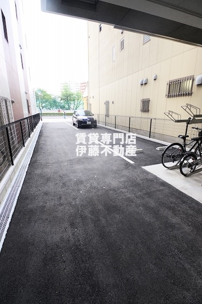 S-RESIDENCE大曽根駅前の駐車場