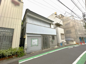 【外観】 | 2024年4月26日撮影
現在古家有り。