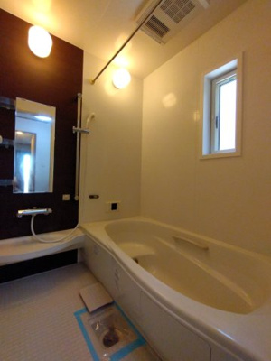 【浴室】 | 椿森戸建 | 浴室乾燥機付・１坪風呂。