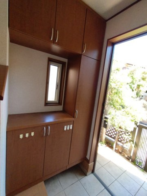 【収納】 | 椿森戸建 | ファミリーには嬉しい大容量シューズボックス！