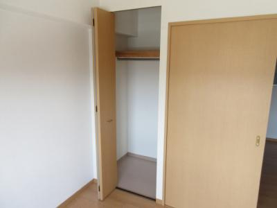 リエス西院の収納|洋室収納