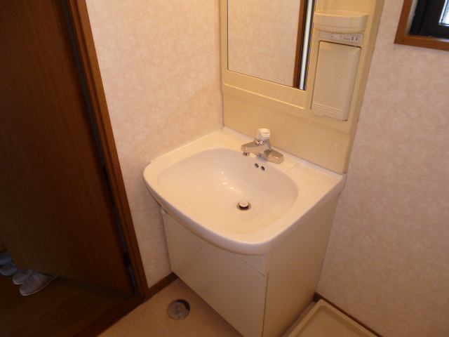 ラ・メゾン　ジョワイユーズの独立洗面台