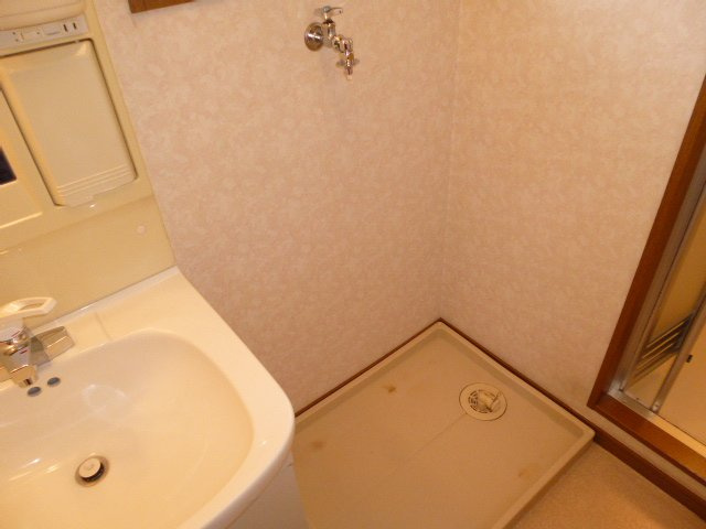 ラ・メゾン　ジョワイユーズのその他|洗濯機置き場