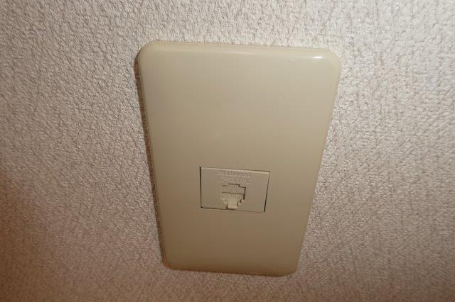 ラ・メゾン　ジョワイユーズの設備|電話モジュラー