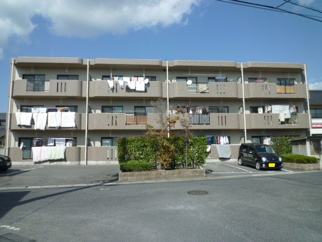 ラ・メゾン　ジョワイユーズの外観