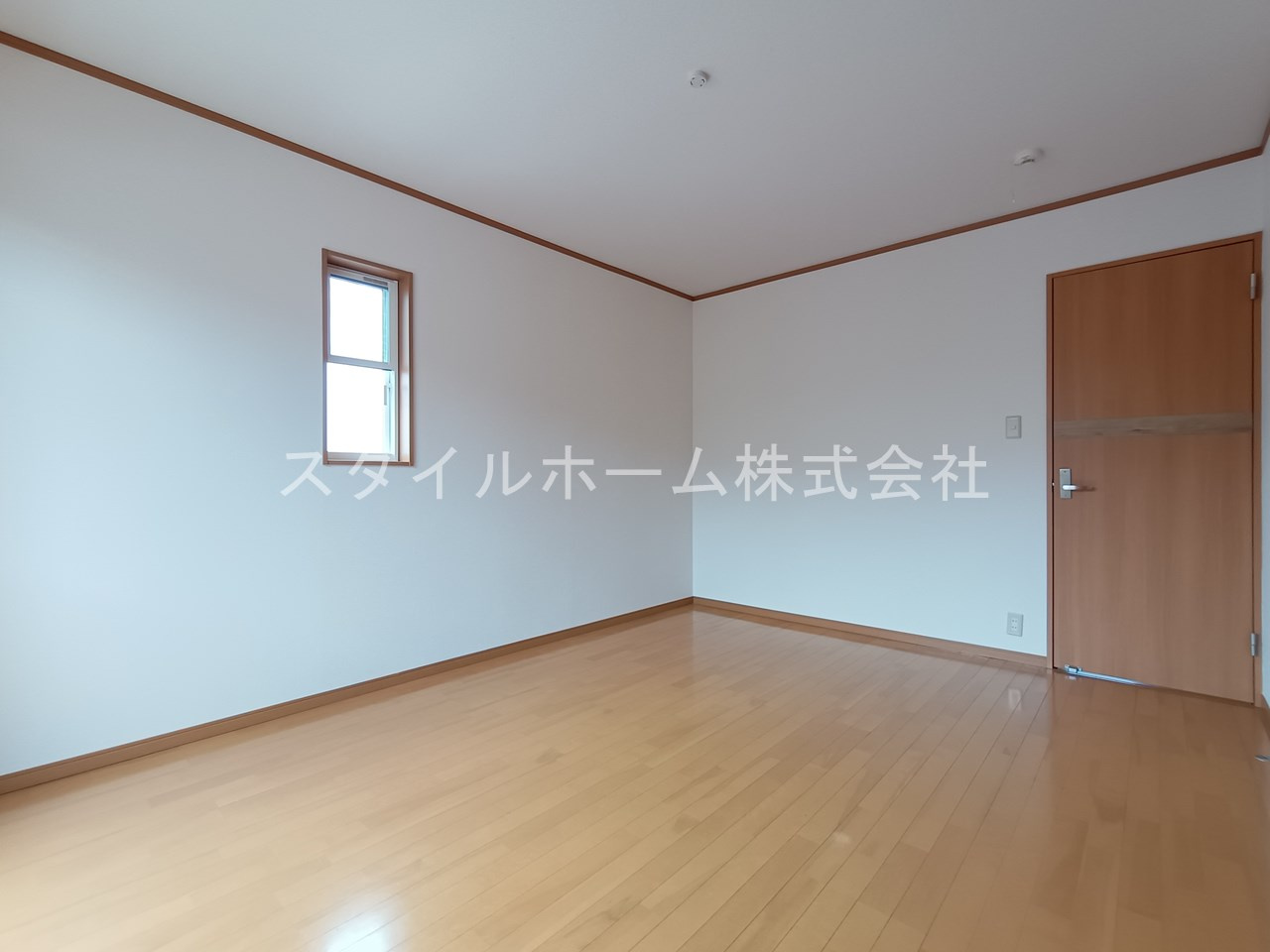 ポポラーレの居間・リビング