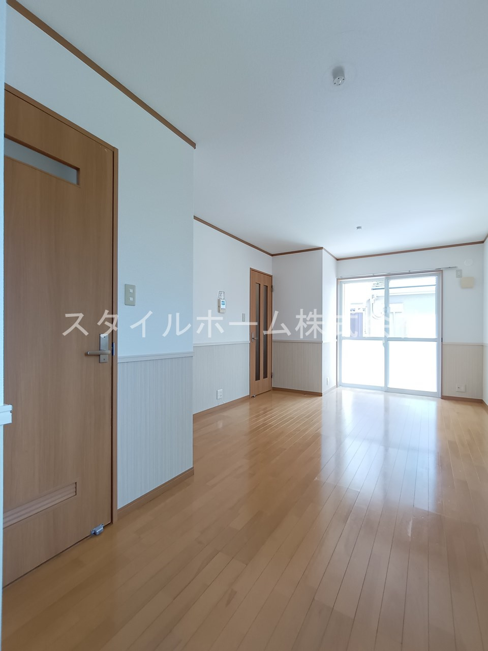 ポポラーレの居間・リビング