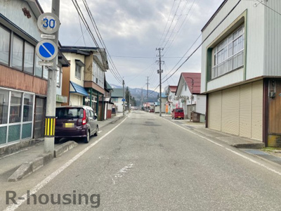 【周辺】 | 【売地】由利本荘市鳥海町上笹子 | 前面道路は8ｍ以上あり☆