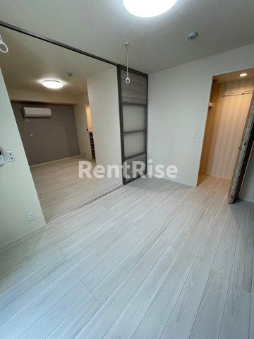 プール リアンの居間・リビング