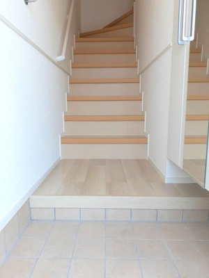 【玄関】 | ネオ・コンフォルト