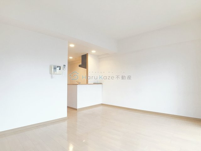 【居間・リビング】 | ベレーサ新瑞橋【名古屋市賃貸・オートロック】