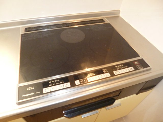 リバーサイド清音のキッチン|ＩＨコンロ