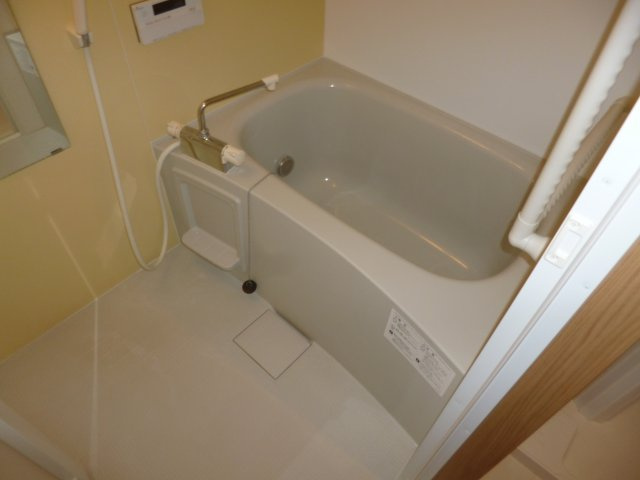 リバーサイド清音の浴室