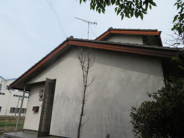 藤岡市立石　中古300の外観