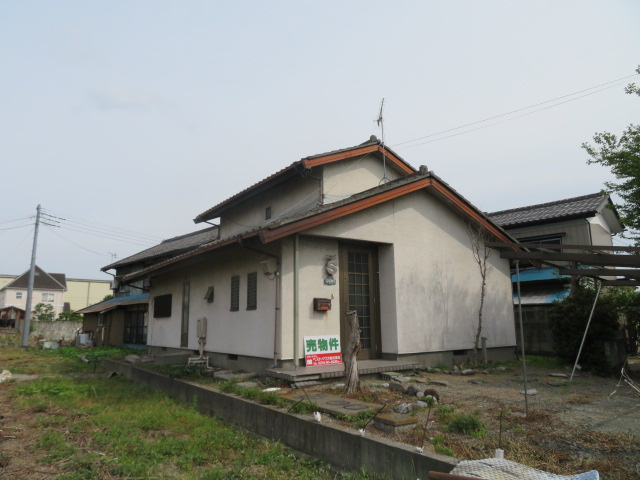 藤岡市立石　中古300の外観