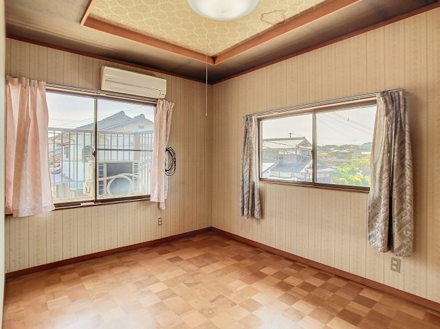 旭台3丁目・K邸の洋室