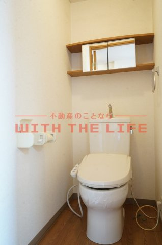 メゾン・シーティア【10,000円キャッシュバック対象物件】のトイレ|コンパクトで使いやすいトイレです