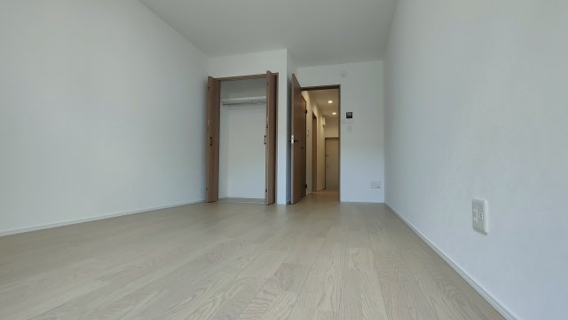 【居間・リビング】アコヤシェル津高