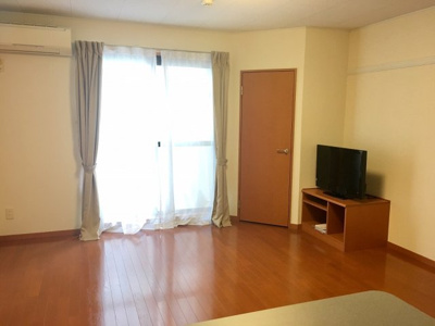 【居間・リビング】 | レオパレスＫＡＭＩＮＯＫＡＷＡ