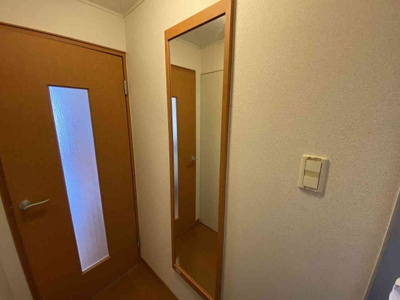 【玄関】 | レオパレスＫＡＭＩＮＯＫＡＷＡ