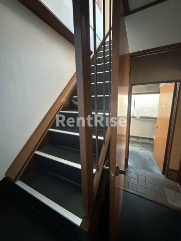 岩倉市大地町住居付店舗の内装