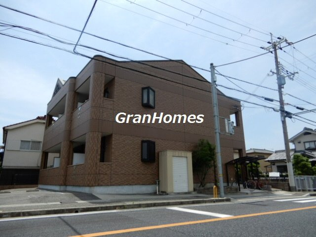 明石市大久保町八木のアパート
