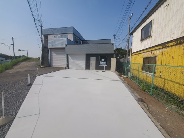 STUD Iのエントランス