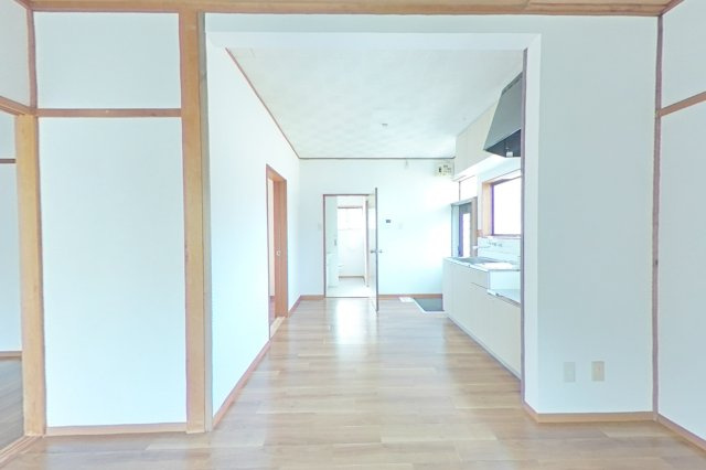 ６３１６３　岐阜市岩崎中古貸家のキッチン