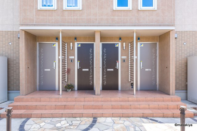 グレイセス尾張部のエントランス