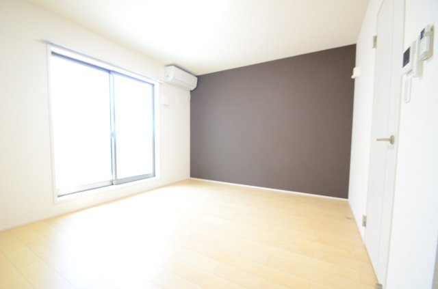 大阪市住吉区山之内４丁目のアパートの居間・リビング|こちらの居間で趣味の時間をお楽しみください