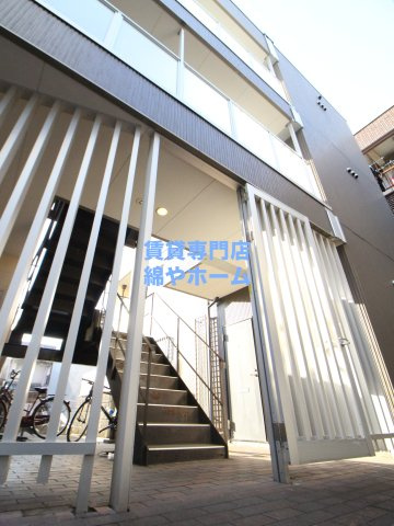 ミューズ・ショコラのエントランス|清潔なエントランスです
