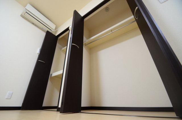 フジパレス西加賀屋の収納|便利な収納スペースです