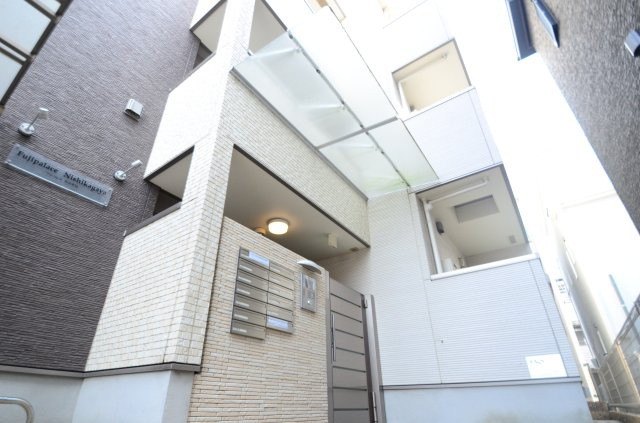 フジパレス西加賀屋の外観|建物外観を気になさる方へ、見た目の良い物件です